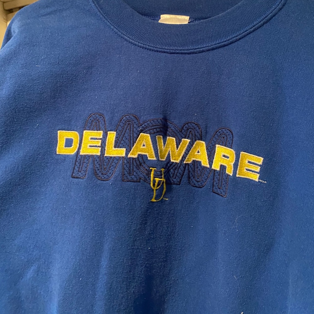UD Deleware crewneck
